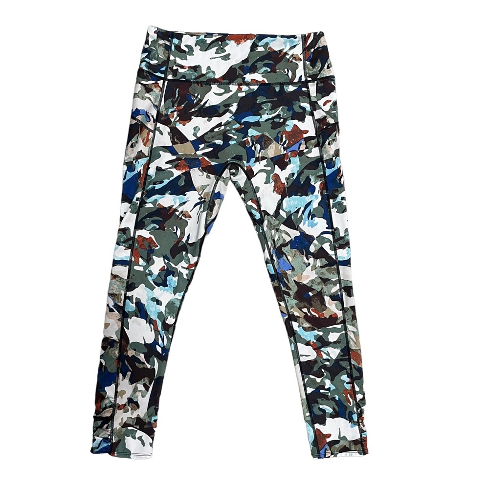 Free People Intimates Guinevere  camo 7/8 leggings large.